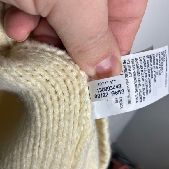 American Eagle cream cable Knit fringe sleeve‎ sweater women's size XS trendy - Picture 7 of 8